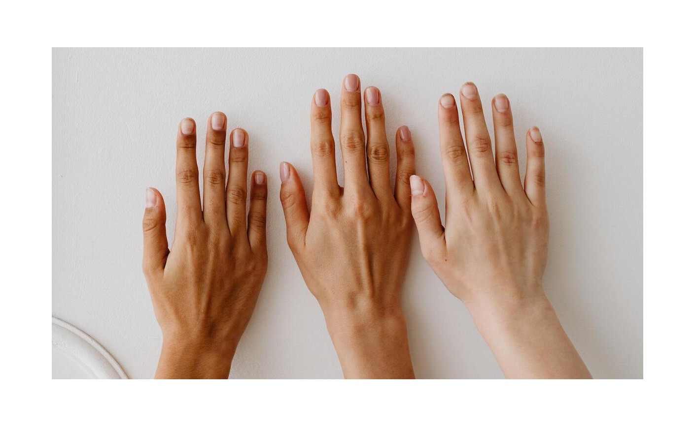 Naked nails | Minimalistyczne paznokcie zawsze w modzie